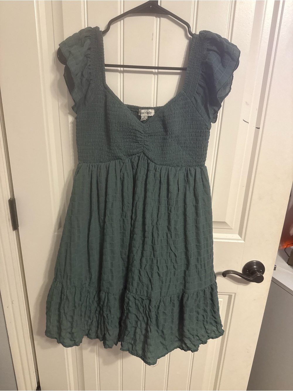 Women’s ' Smocked Ruffle Sleeve Dress in green